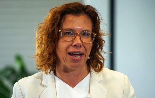 Image for article: Flawed cashless welfare cards rebadged