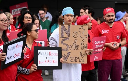 Image for article: Walking wounded: Inside the NSW doctors’ strike