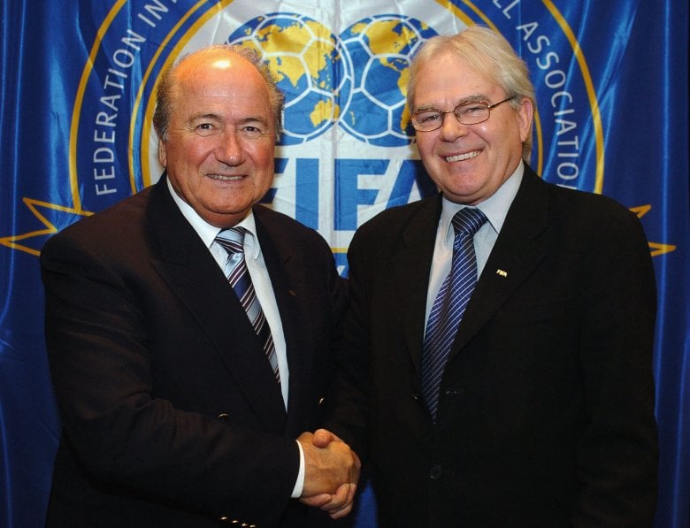 Image credit: Jon Buckle / Getty Images Les Murray, right, with FIFA president Sepp Blatter.