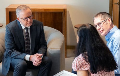 Image for article: Reforming leave laws for grieving parents