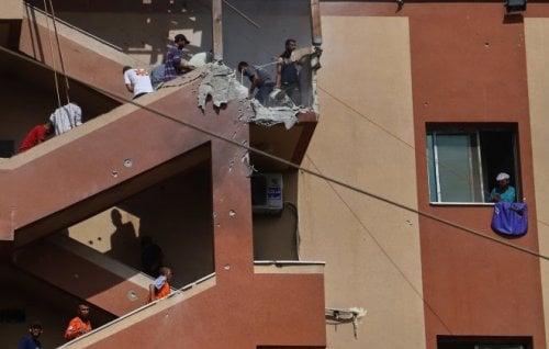 Image for article: World leaders condemn ‘indefensible’ hospital attack